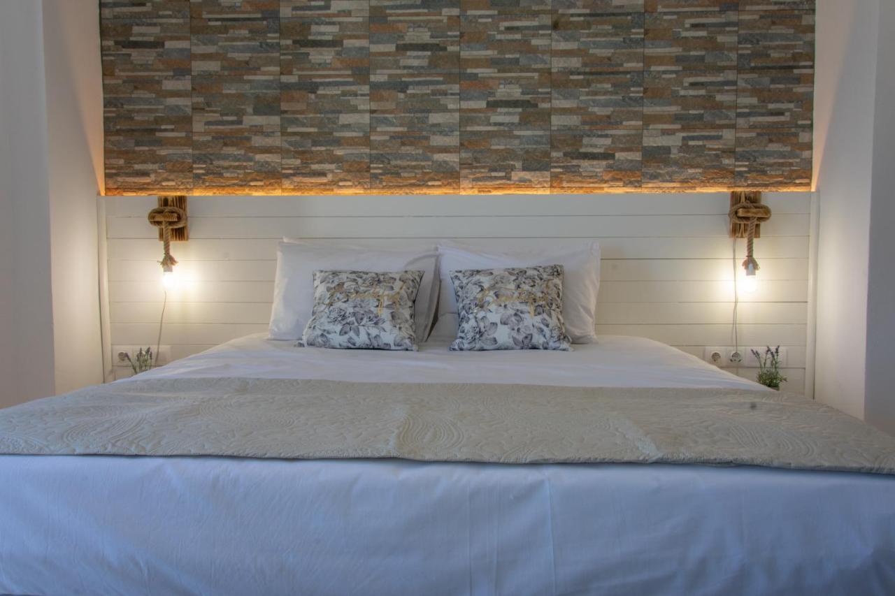 Rafael Hotel-Adults Only ลินดอส ภายนอก รูปภาพ